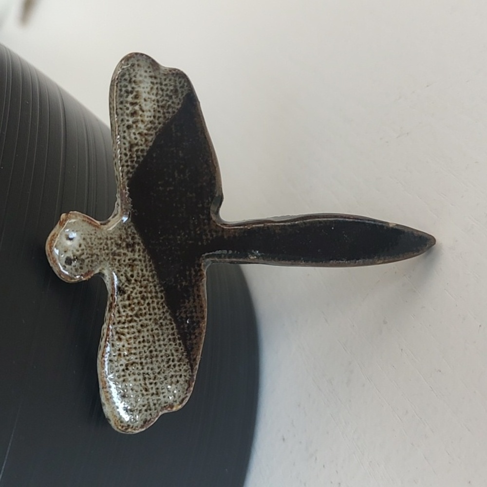 Like New Ceramic Hand Painted Dragonfly Magnet
